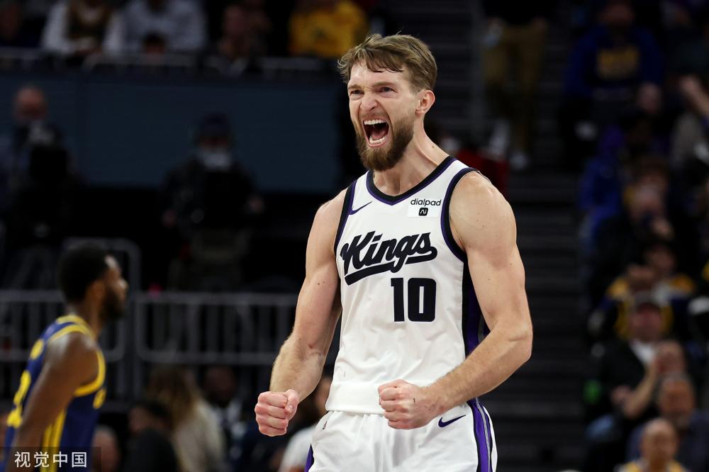 他为球队打 他为球队打